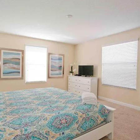 5 Bedroom Vacation Homes Paradise Palms Resort
